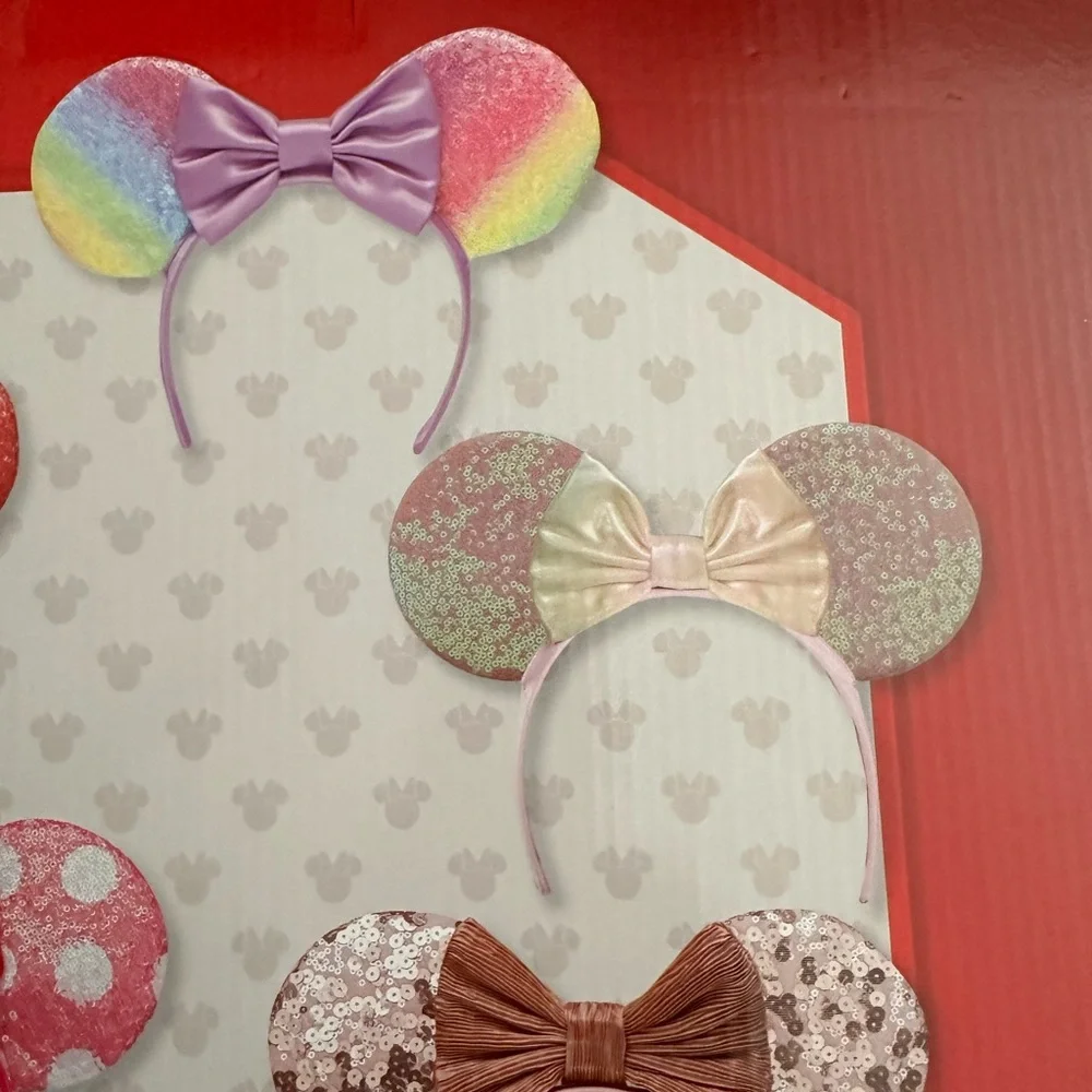 Disney Minnie Mouse 5 piece Ear kit for Disneyland World vacation